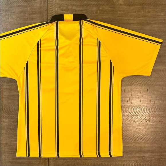 Score AL Soccer REFEREE JERSEY Shirt Yellow & Black Short Sleeve Size: L Men’s - Picture 12 of 14